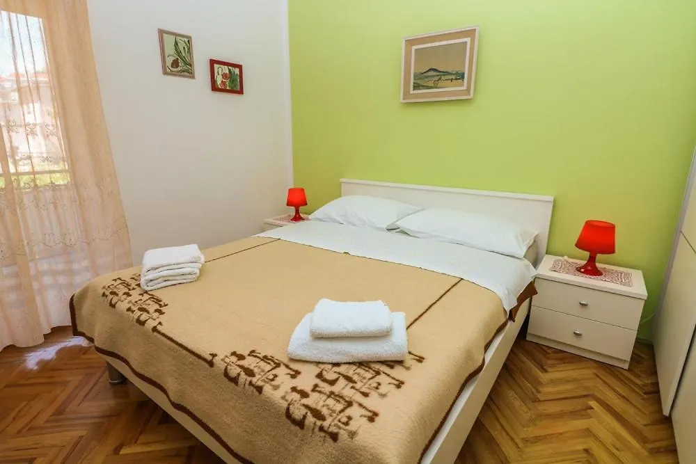 Apartment Double Rooms Tomica 2 With Balcony Baska