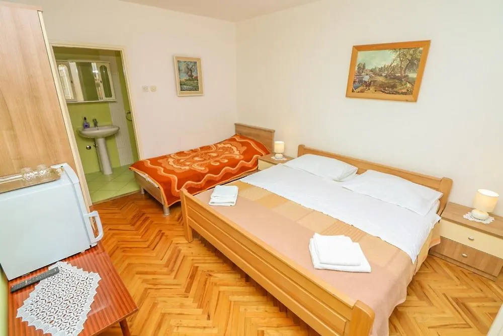 Double Rooms Tomica 2 With Balcony Baska  0*, Baska (Krk) Croatia